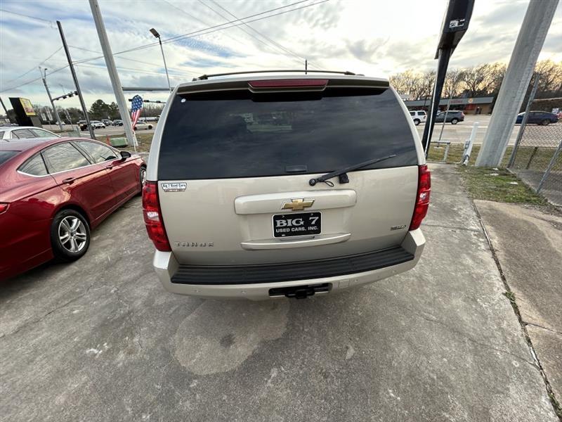 Chevrolet Tahoe LT1 2WD 2007