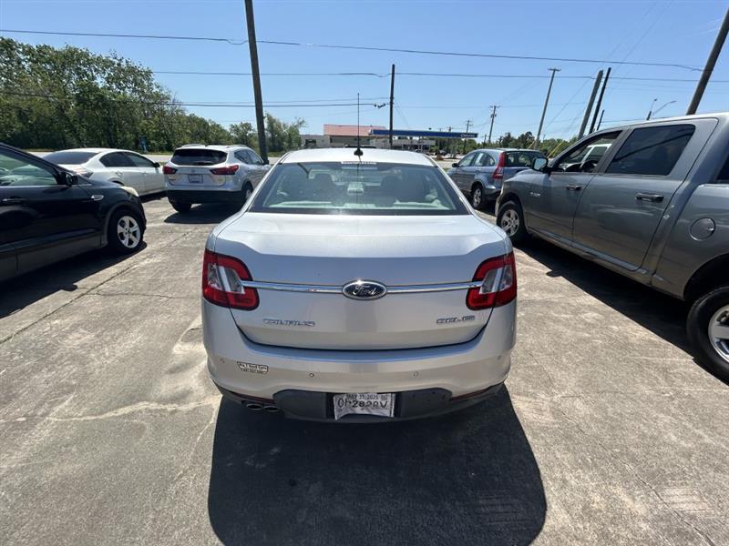 Ford Taurus SEL AWD 2012
