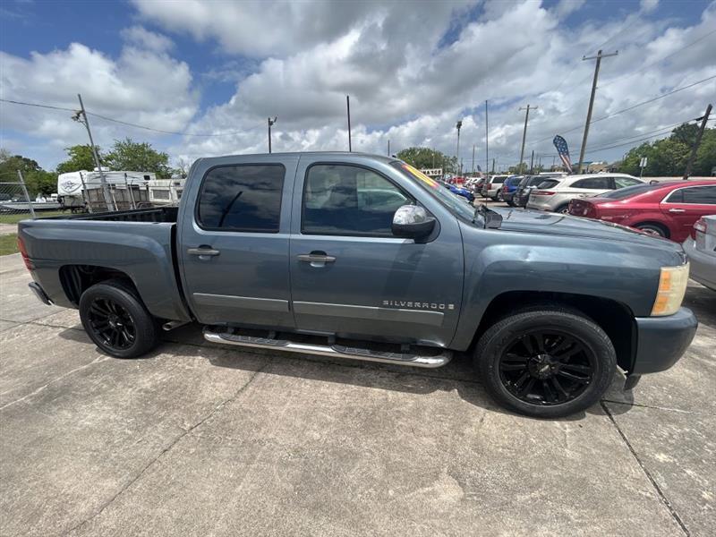 Chevrolet Silverado 1500 LTZ Crew Cab 2WD 2008