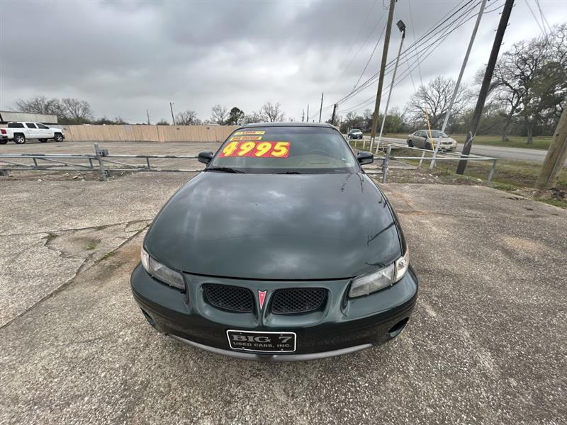 Pontiac Grand Prix GT sedan 1998