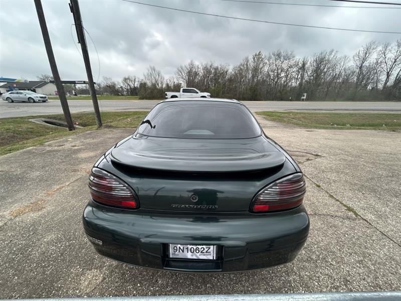 Pontiac Grand Prix GT sedan 1998