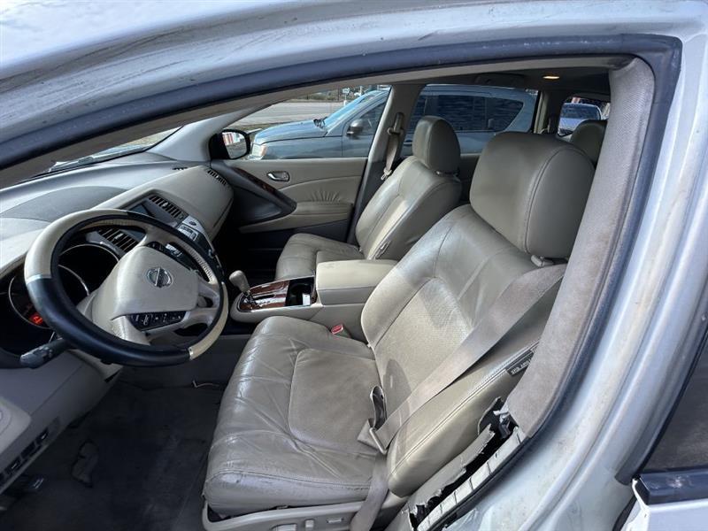 Nissan Murano S 2010