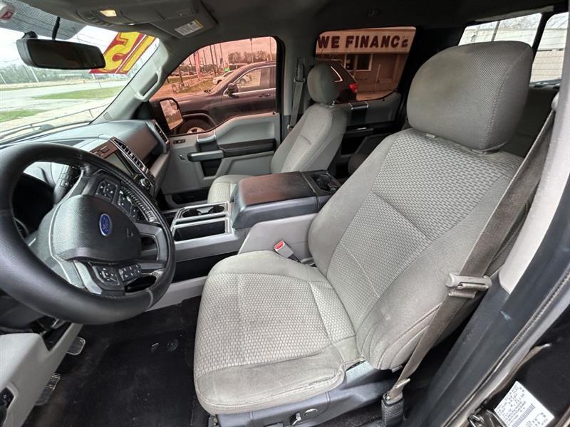 Ford F-150 XL SuperCrew 5.5-ft. Bed 2WD 2015