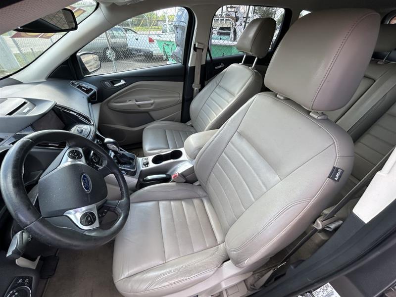 Ford Escape SEL FWD 2013