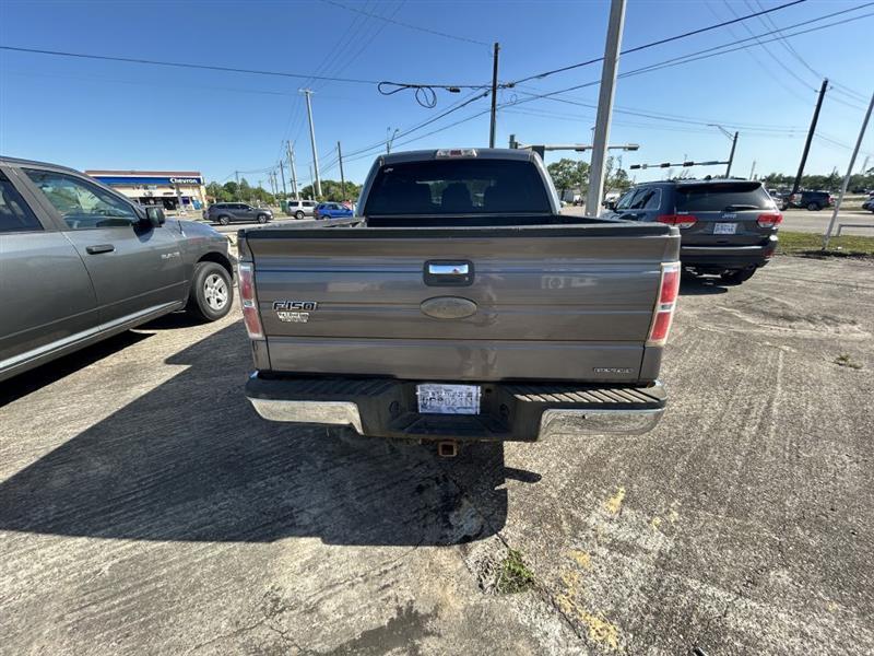 Ford F-150 XL SuperCrew 5.5-ft. Bed 2WD 2011