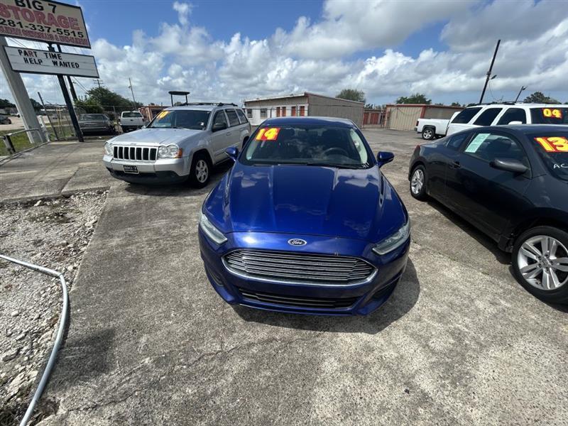 Ford Fusion SE 2014