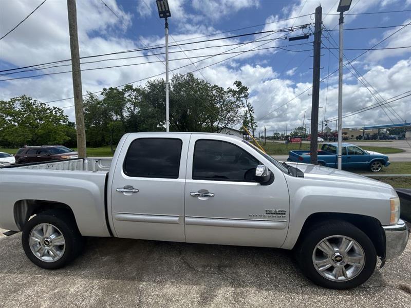 Chevrolet Silverado 1500 LT Crew Cab 2WD 2013