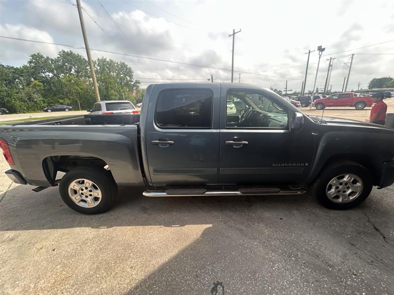 Chevrolet Silverado 1500 LTZ Crew Cab 2WD 2008