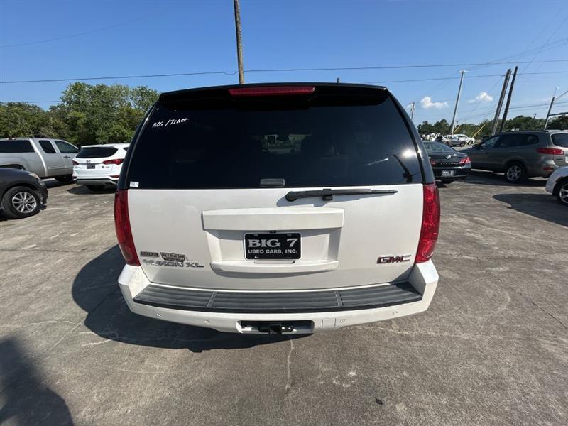 GMC Yukon XL  2012