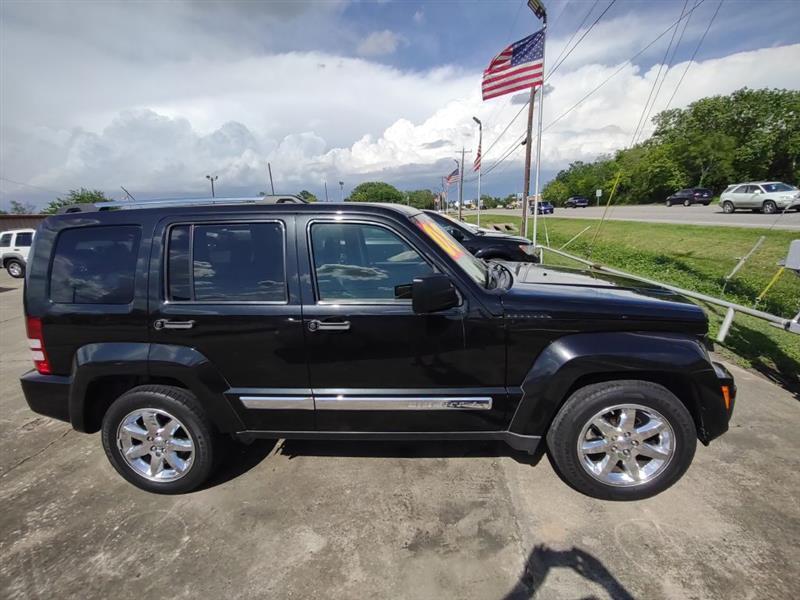 Jeep Liberty Limited 2WD 2008