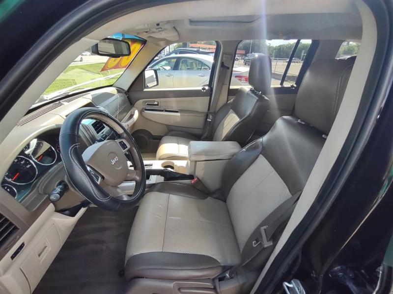 Jeep Liberty Limited 2WD 2008