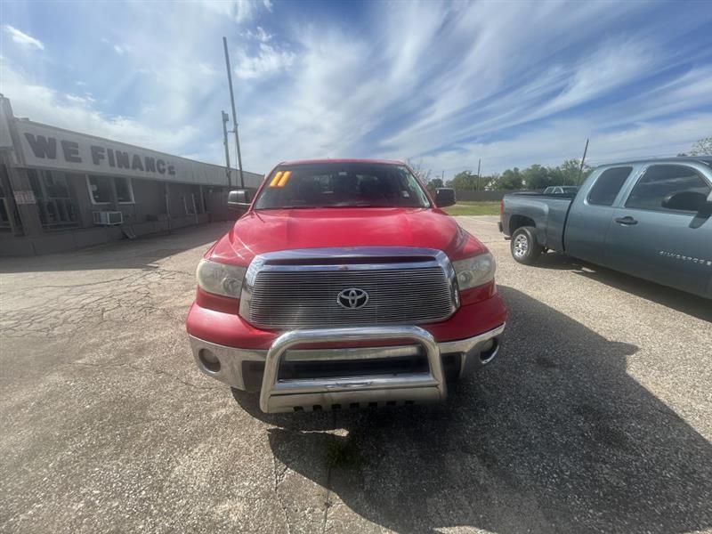 Toyota Tundra Tundra-Grade CrewMax 4.6L 2WD 2011