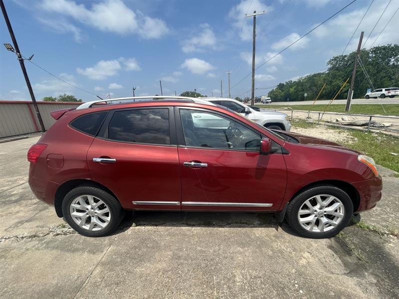 Nissan Rogue S 2WD 2013