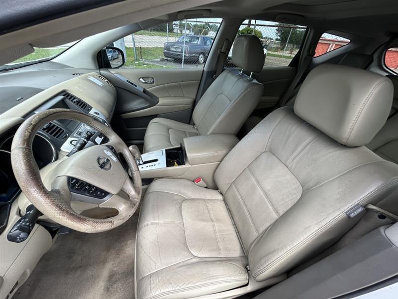 Nissan Murano S 2014