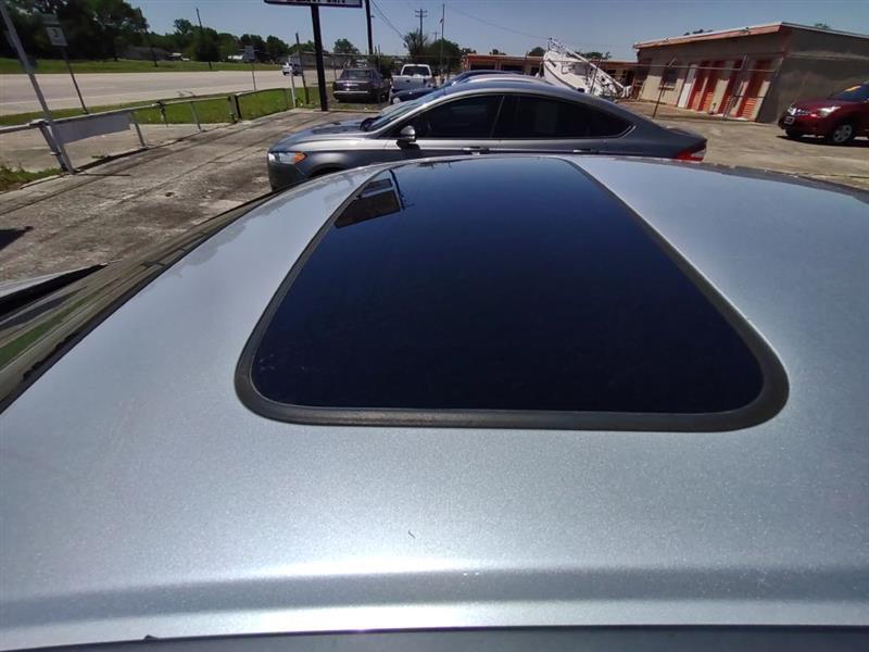 Honda Civic EX-L Sedan 5-Speed AT 2011