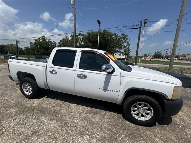 Chevrolet Silverado 1500 LS Crew Cab 2WD 2009
