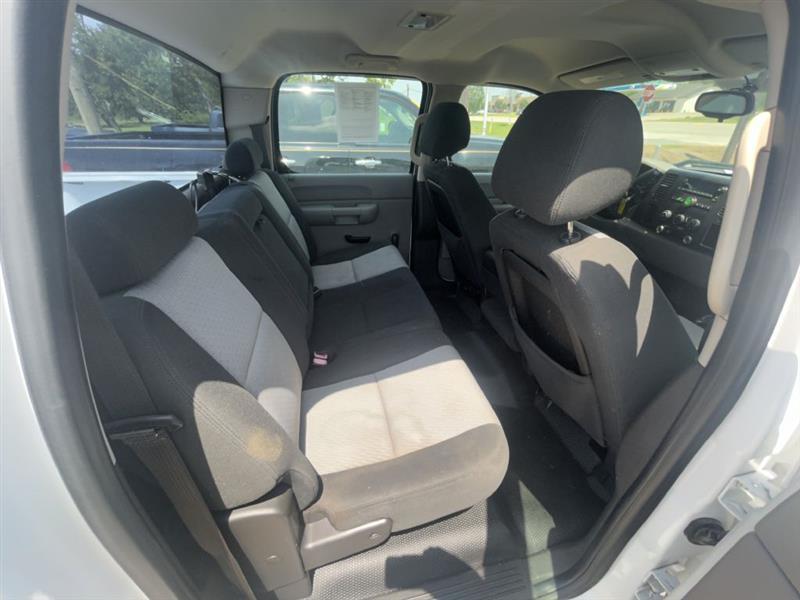 Chevrolet Silverado 1500 LS Crew Cab 2WD 2009