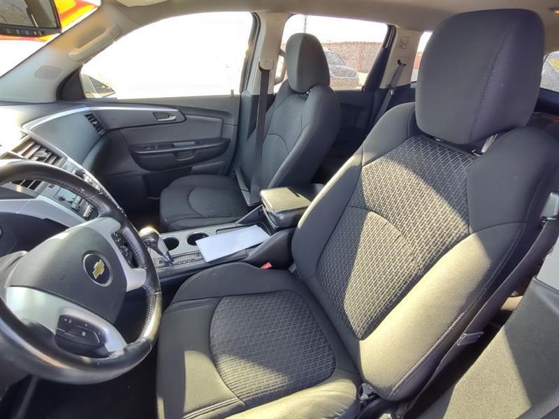 Chevrolet Traverse LT FWD 2012