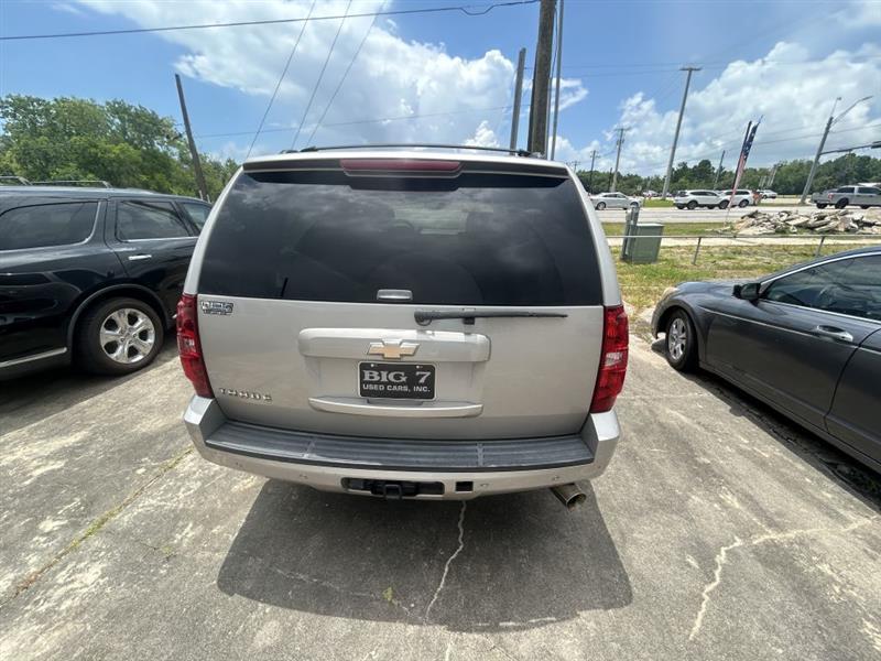 Chevrolet Tahoe LT1 2WD 2009