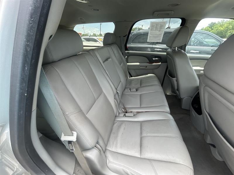 Chevrolet Tahoe LT1 2WD 2009
