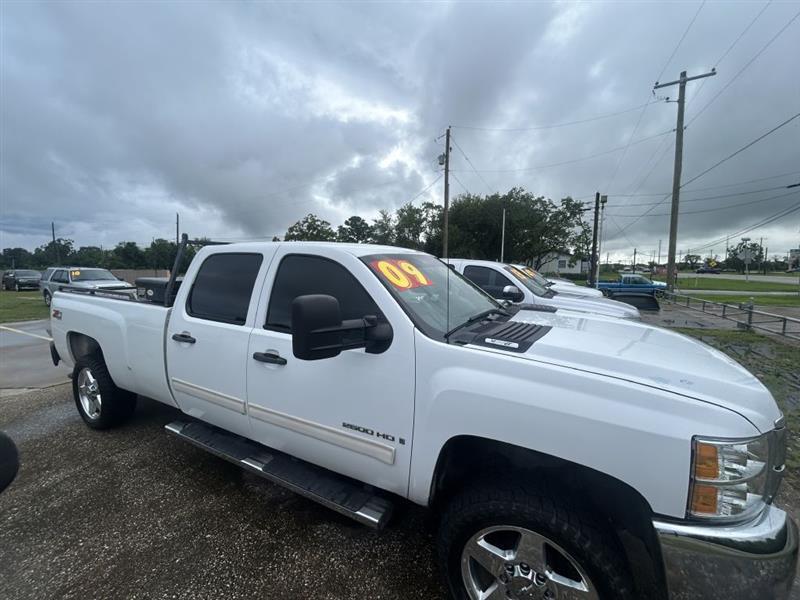 Chevrolet Silverado 2500HD LT1 Crew Cab Long Box 4WD 2009