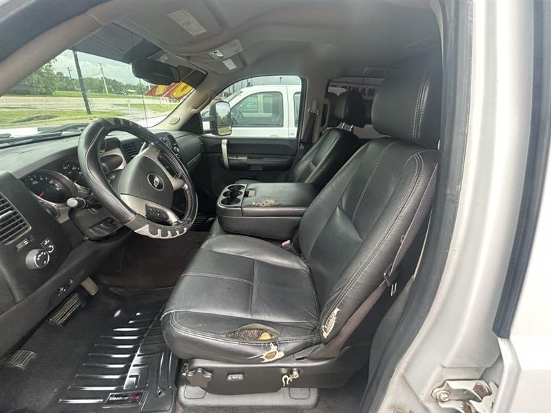 Chevrolet Silverado 2500HD LT1 Crew Cab Long Box 4WD 2009