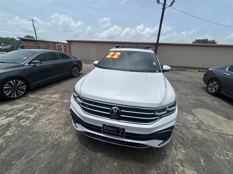 Volkswagen Tiguan SEL R-Line 4MOTION 2022