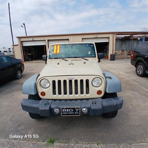 Jeep Wrangler Unlimited Sport 4WD 2011