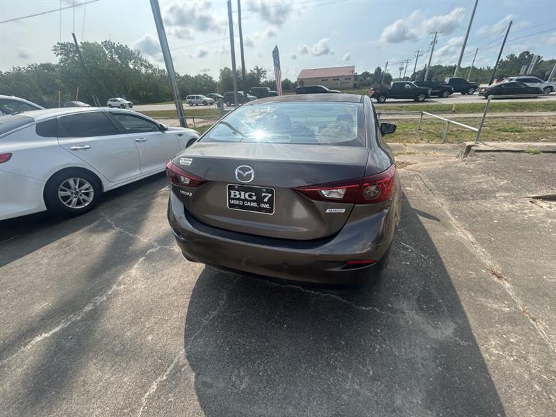 Mazda MAZDA3 i Touring AT 4-Door 2017