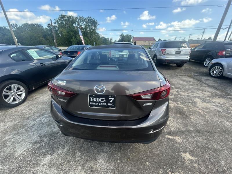 Mazda MAZDA3 i Touring AT 4-Door 2017