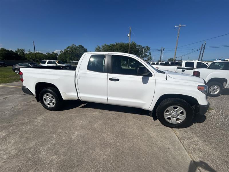 Toyota Tundra SR5 4.6L V8 Double Cab 2WD 2014