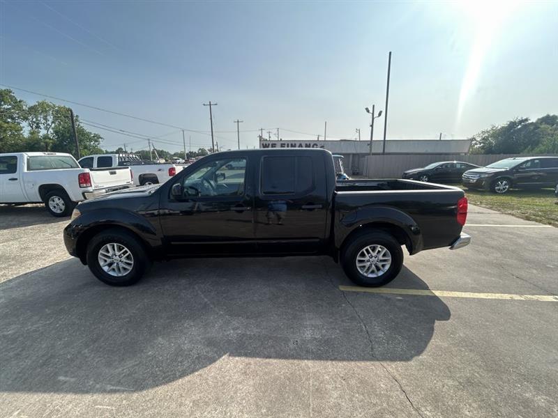 Nissan Frontier S Crew Cab 5AT 2WD 2017