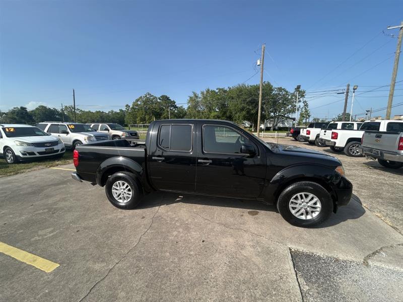 Nissan Frontier S Crew Cab 5AT 2WD 2017