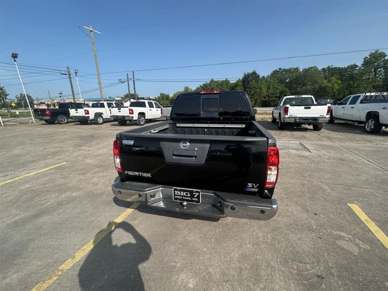 Nissan Frontier S Crew Cab 5AT 2WD 2017