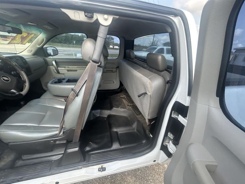 Chevrolet Silverado 1500 Work Truck Ext. Cab 4WD 2012