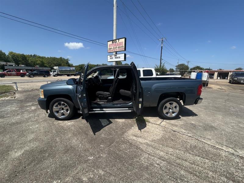 Chevrolet Silverado 1500 LT1 Extended Cab 2WD 2010