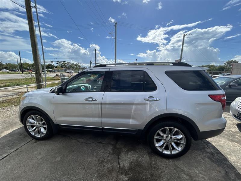Ford Explorer Limited FWD 2013