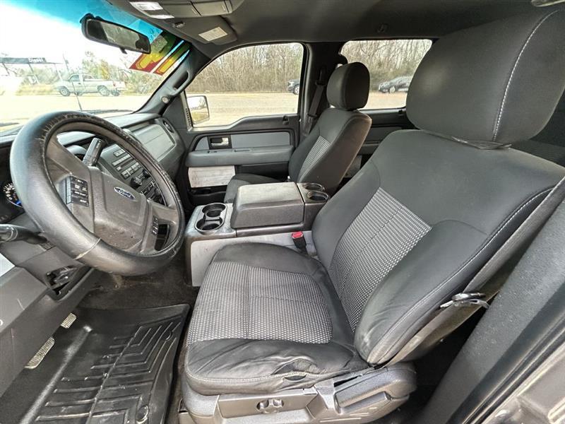 Ford F-150 XL SuperCrew 5.5-ft. Bed 2WD 2014