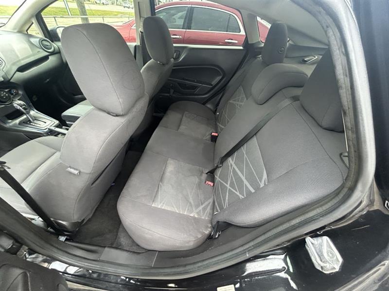 Ford Fiesta S Sedan 2015