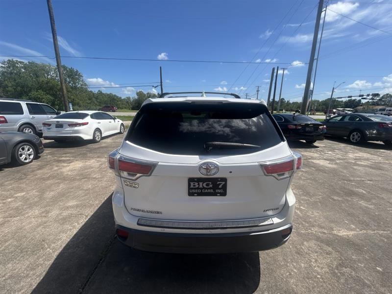 Toyota Highlander Limited FWD V6 2016