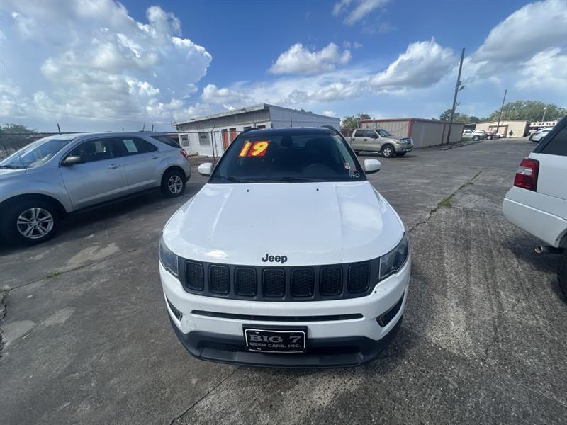 Jeep Compass Latitude FWD 2019