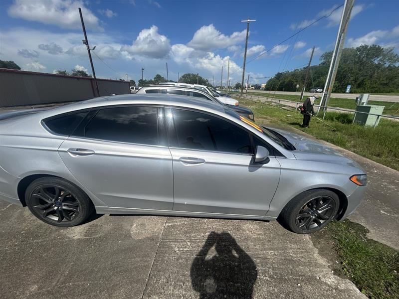 Ford Fusion S 2018