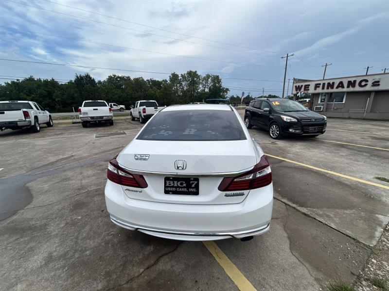 Honda Accord LX Sedan CVT 2016