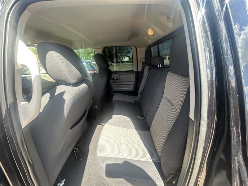 Dodge 1500 Sport Quad Cab 2WD 2011