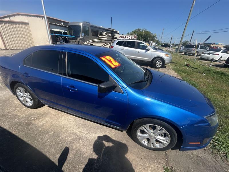 Ford Fusion SE 2012