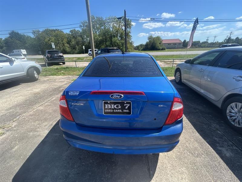 Ford Fusion SE 2012