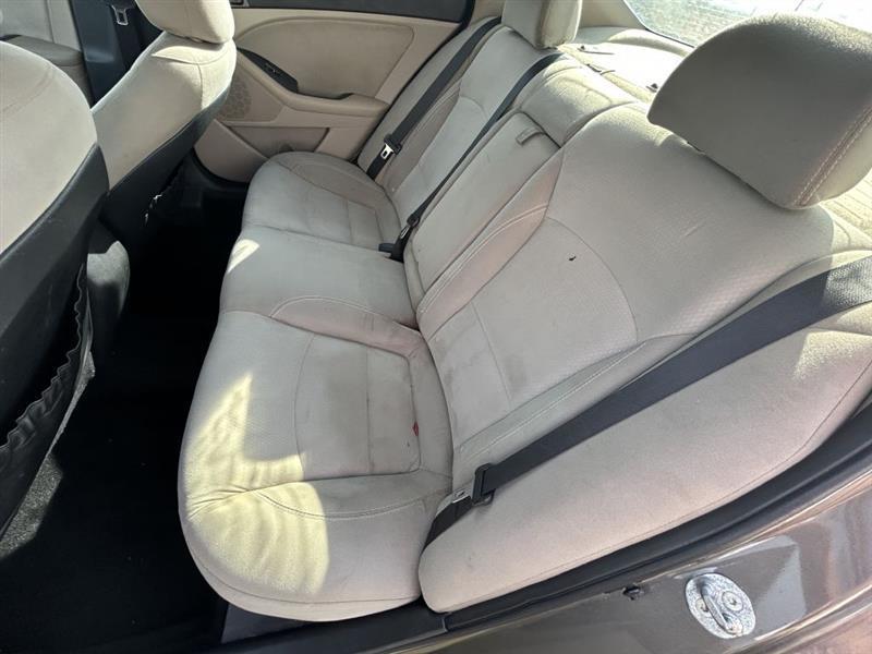 Kia Optima LX 2014