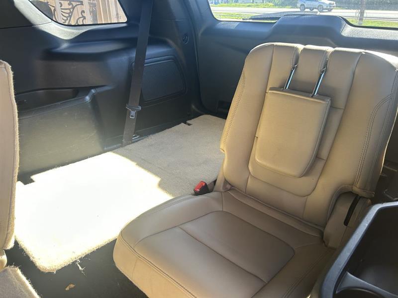 Ford Explorer Limited FWD 2016