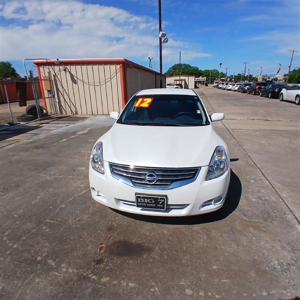 Nissan Altima 2.5 S 2012