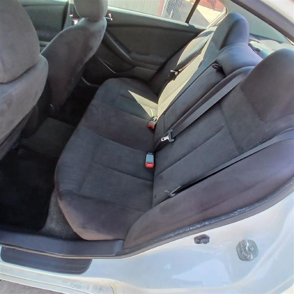 Nissan Altima 2.5 S 2012